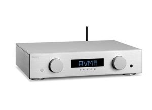 全平衡式數位串流網路收音前級擴大機